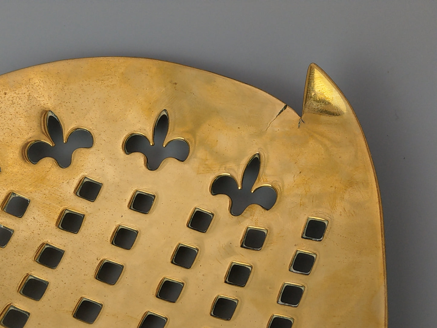 Welsh pierced Fleur-de-lis Skimmer c1900