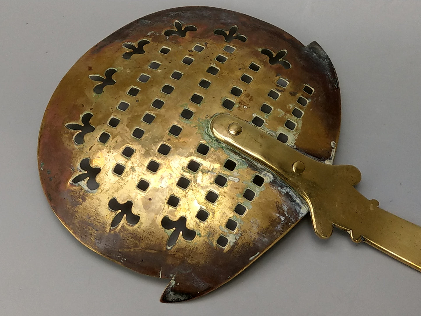 Welsh pierced Fleur-de-lis Skimmer c1900