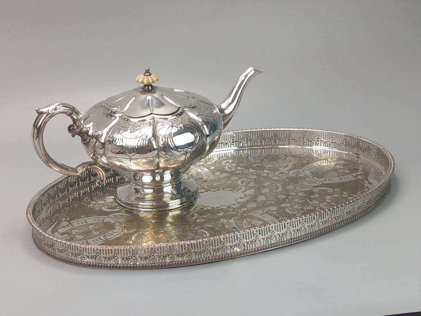 Oval Gallery Tray, Silver-Plated, Viners Sheffield