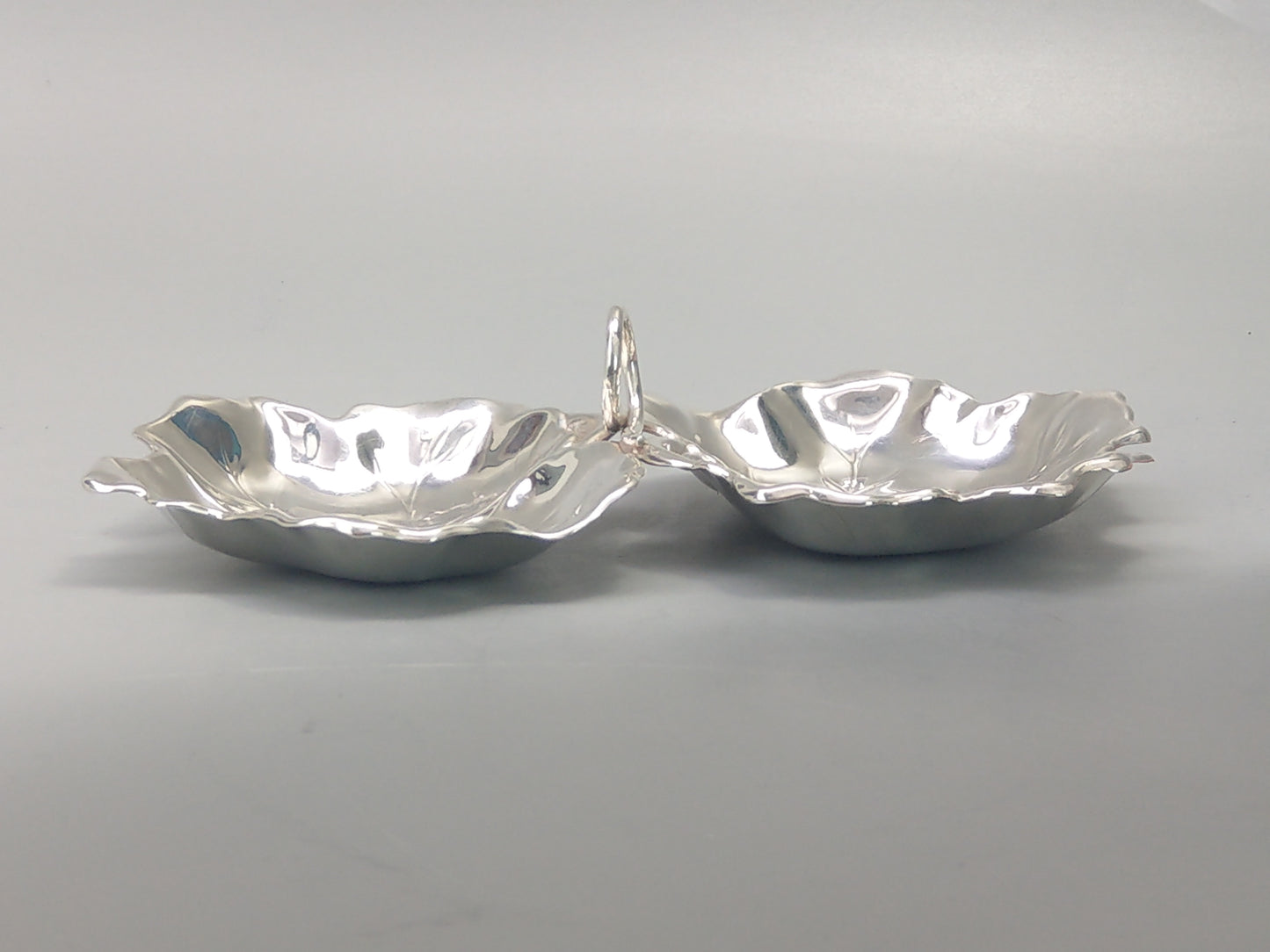 Vintage Sterling silver Double leaf bonbon dish by Royal Irish Silver