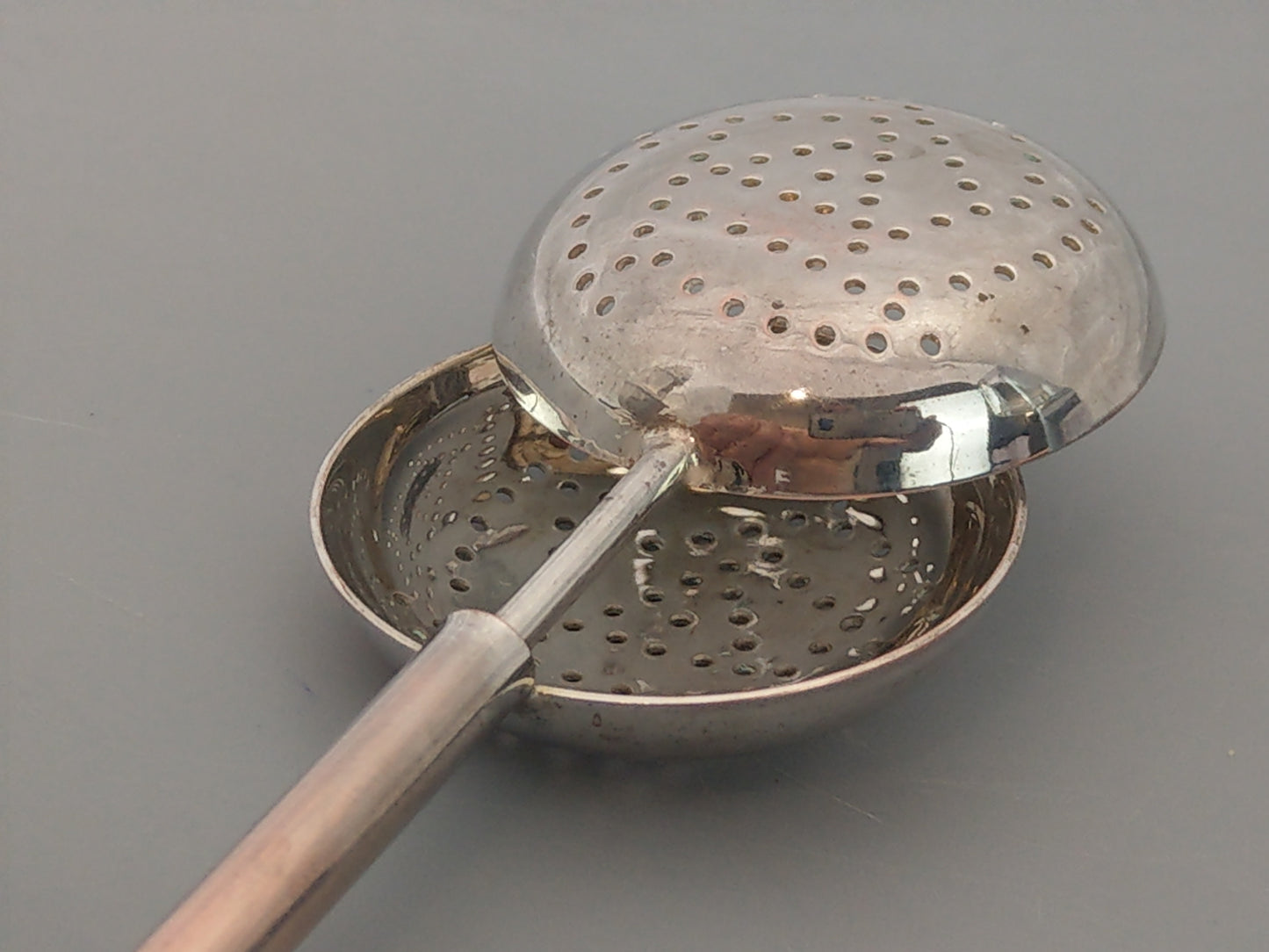 Vintage Silver Tea Infuser Spoon plated on the copper spring slide open