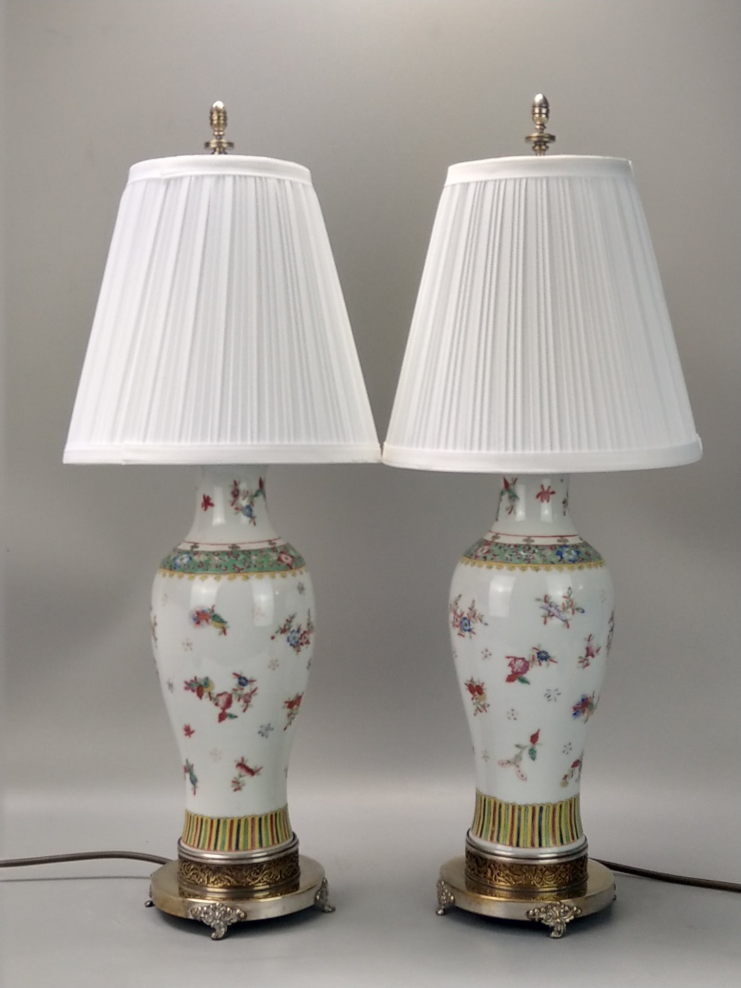 Chinese Lamps Leviton Adjustable Height on Gilt Metal Foot in Famille Verte Style