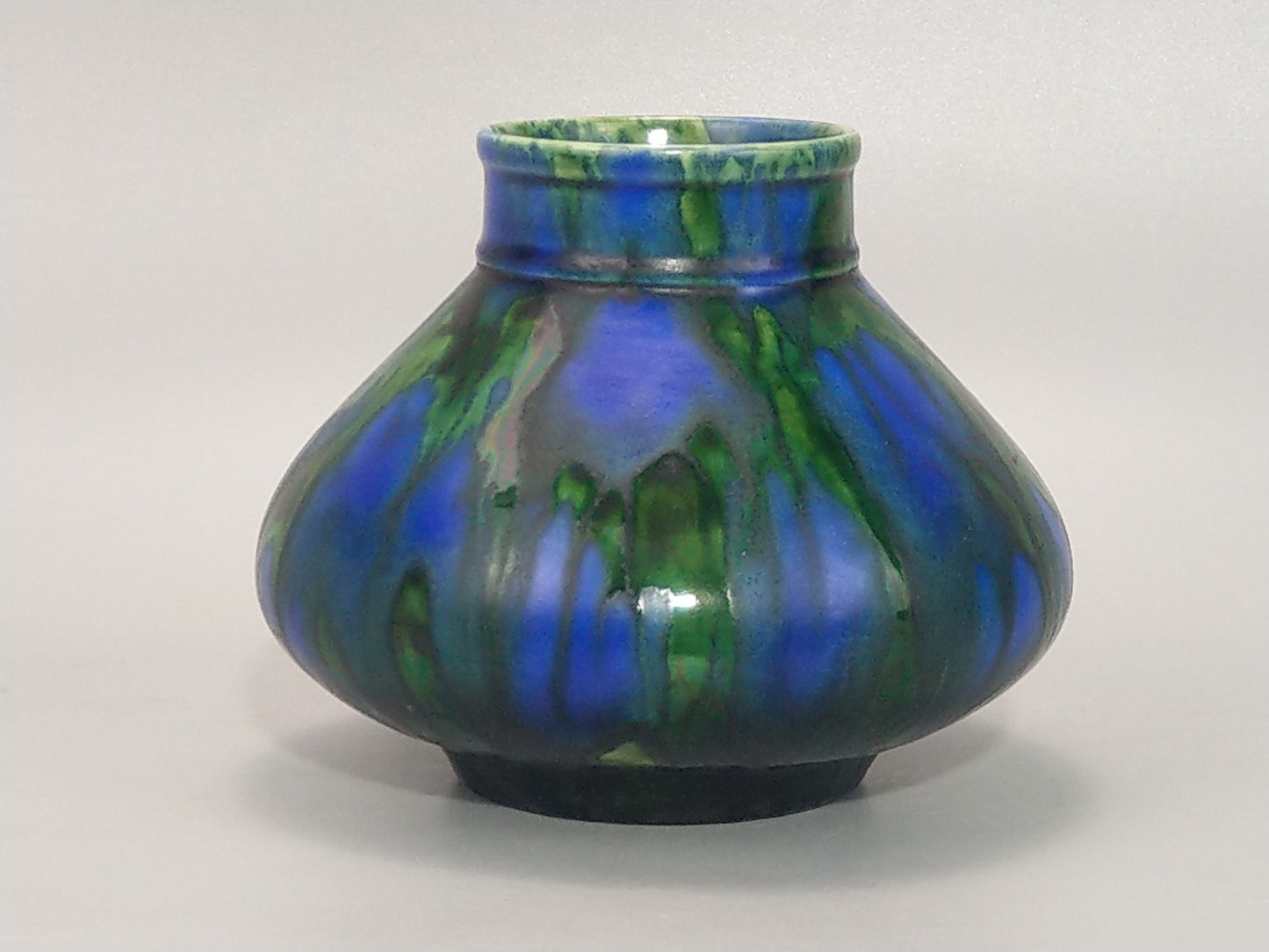 Medium Peacock Vase Minton Hollins & Co Astra Ware 