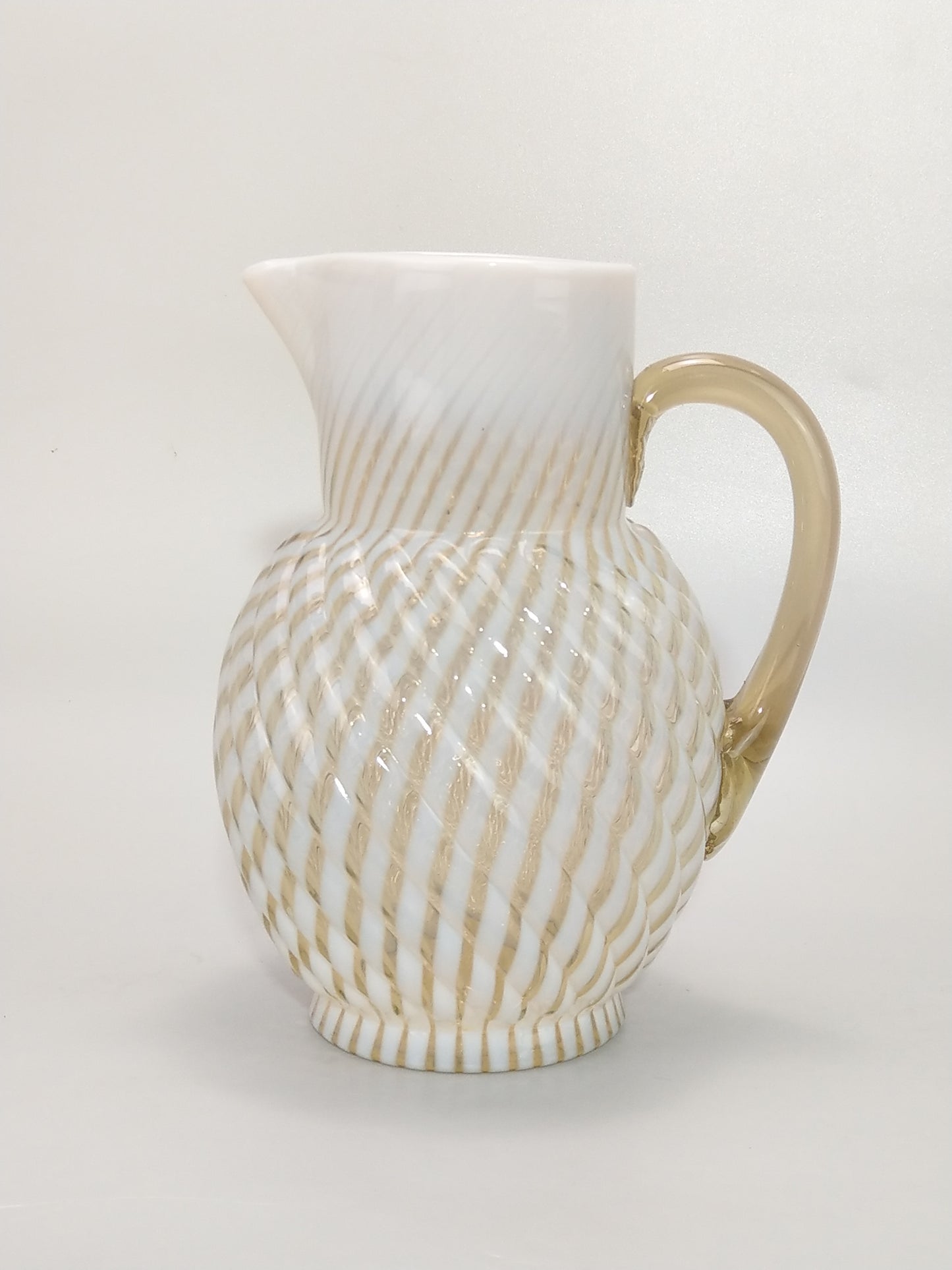 Vaseline Opalescent Glass Pitcher Reverse Swirl Buckeye No. 528