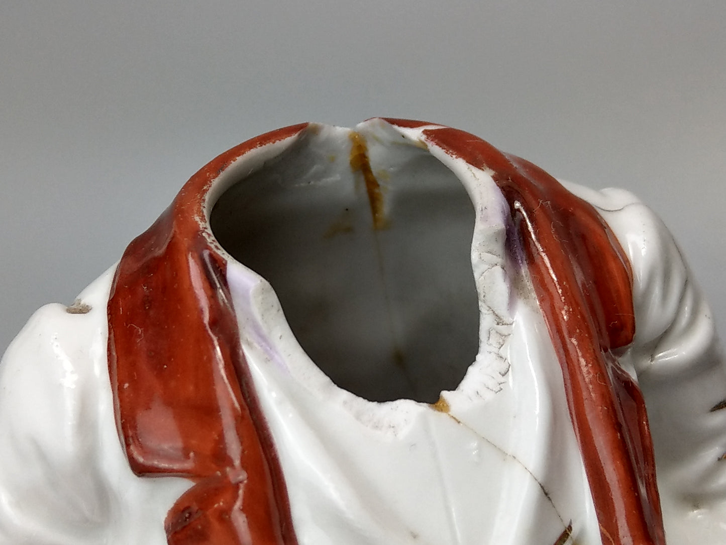 Nodding head figurine: Gentleman with umbrella, German bisque porcelain