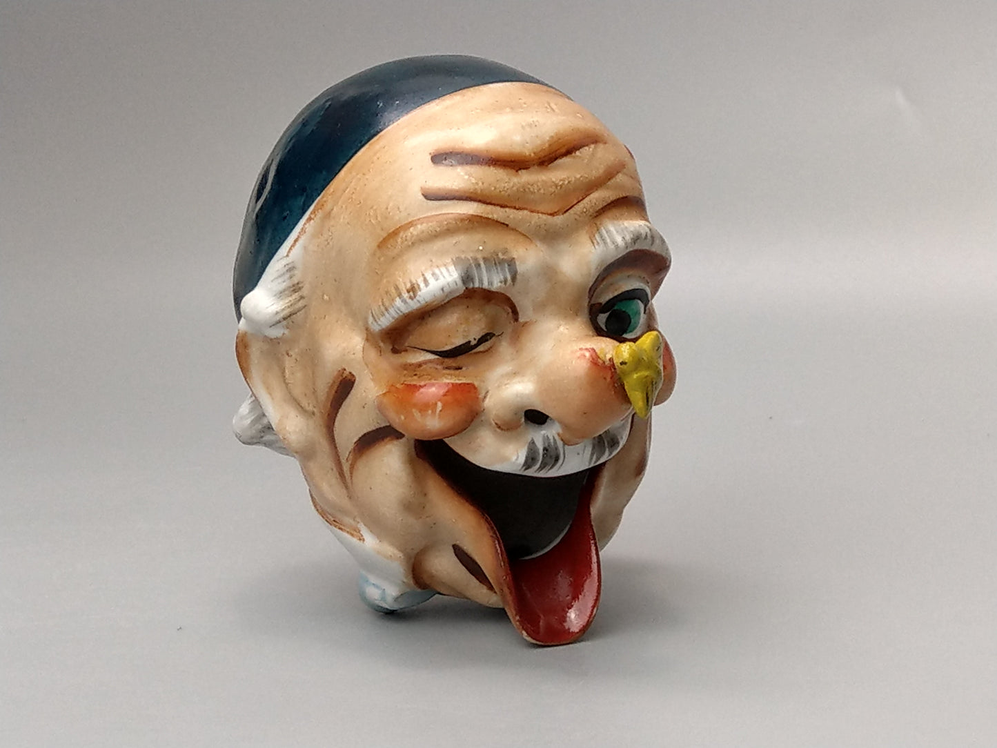 Smoking Head Ashtray - Gentleman with Bee - Novelty Ashtray, Japan