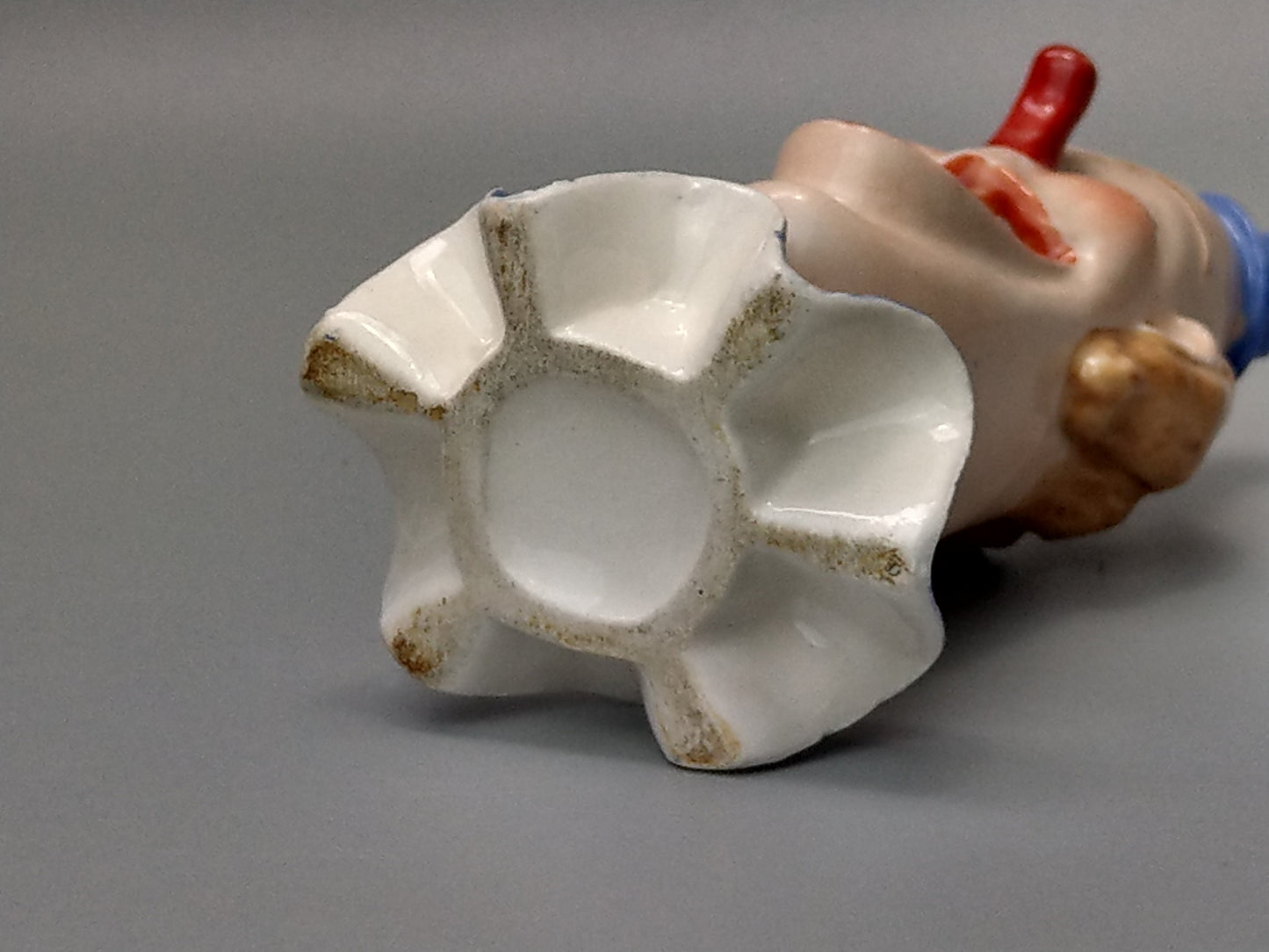 Smoking Head Clown Blue Ruff in Schäfer Vater Style.