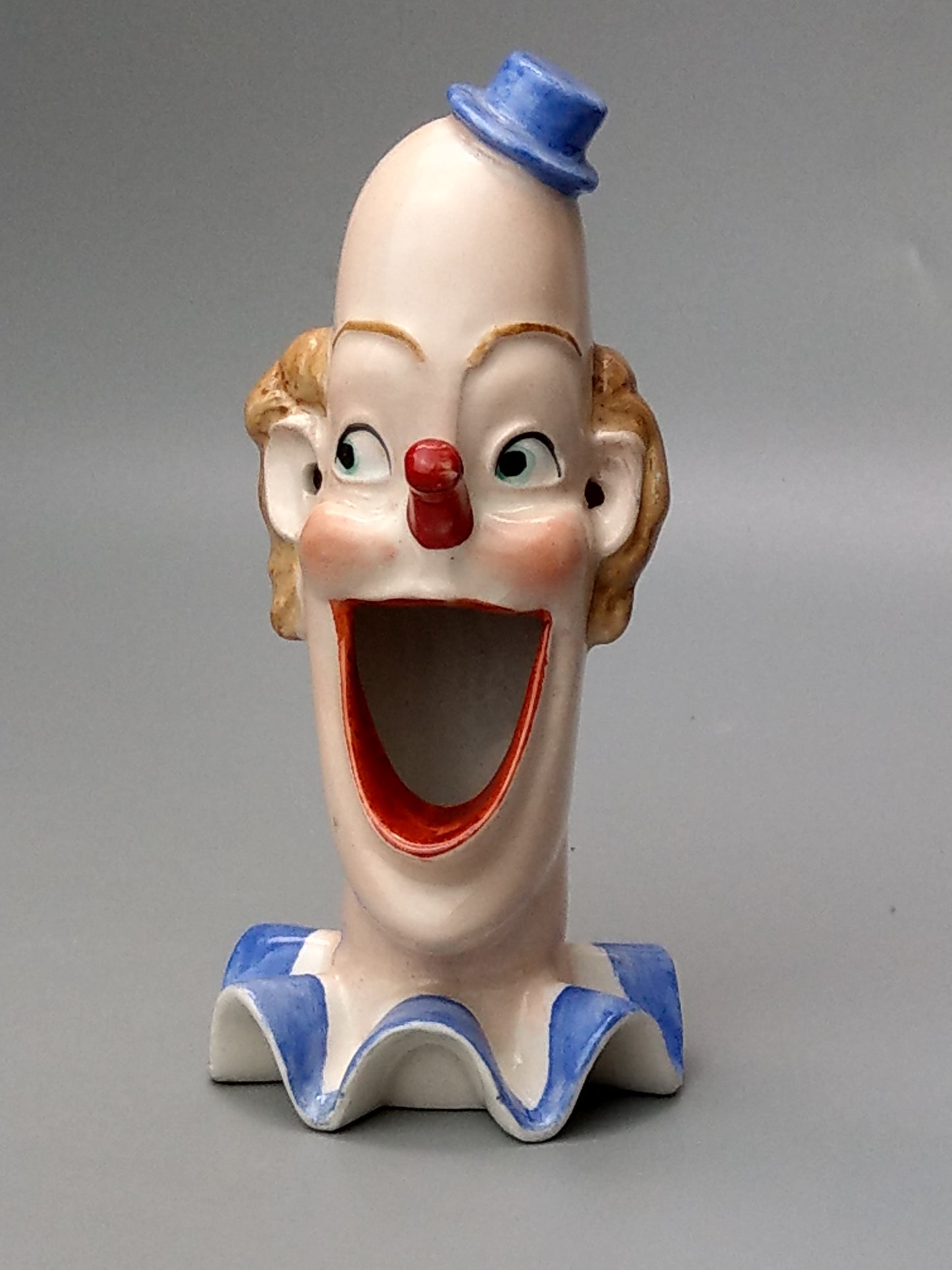 Smoking Head Clown Blue Ruff in Schäfer Vater Style.