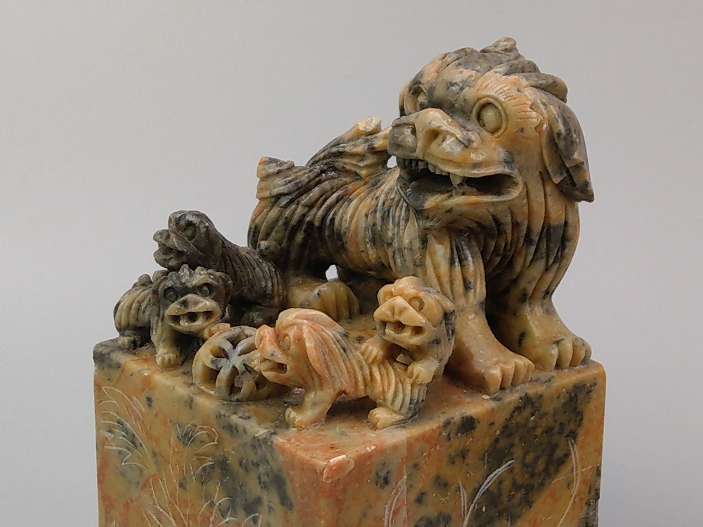 Chinese Foo lions carved Soapstone Bookends