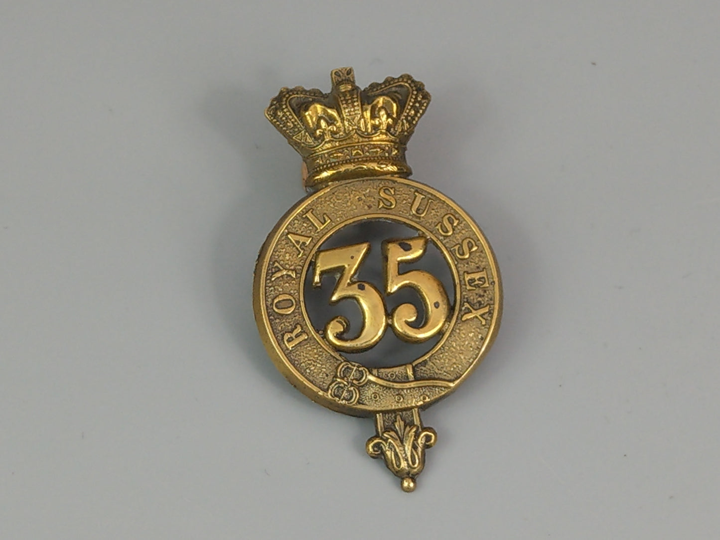 35th Royal Sussex Regiment of Foot Victorian Glengarry Cap Badge