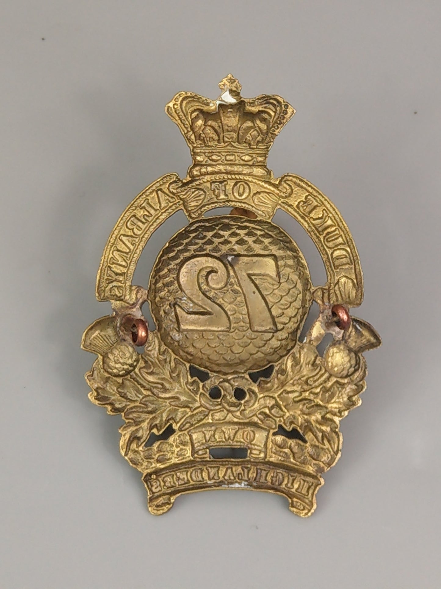72nd Duke of Albany's Own Highlanders Regiment of Foot Feather Bonnet Badge