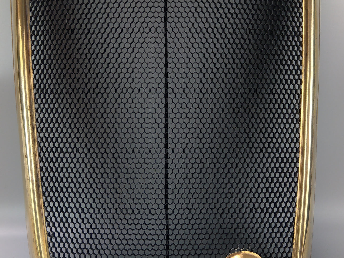 Art |deco Car Grille Morris Truck 10 CWT Radiator Grille with honeycomb