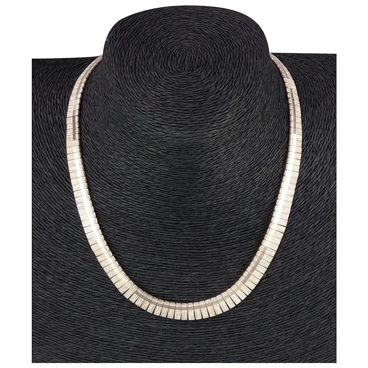 Vintage Silver Sterling Designer Fringe Link Necklace with a diamond cut pattern Cleopatra Style
