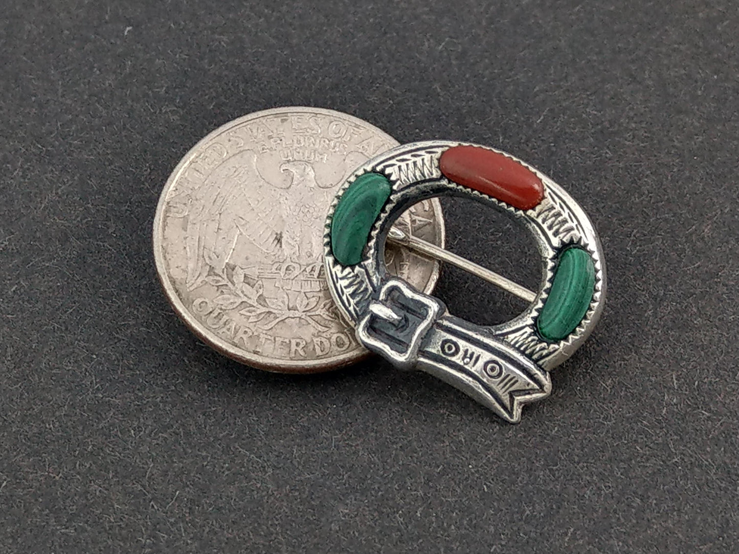 Silver Scottish brooch Belt buckle with agate and malachite