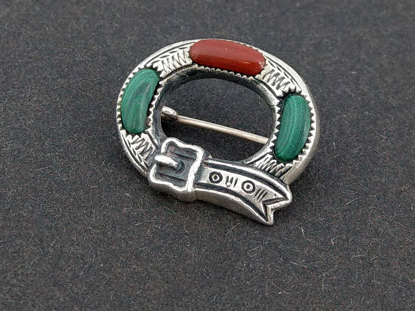 Silver Scottish brooch Belt buckle with agate and malachite