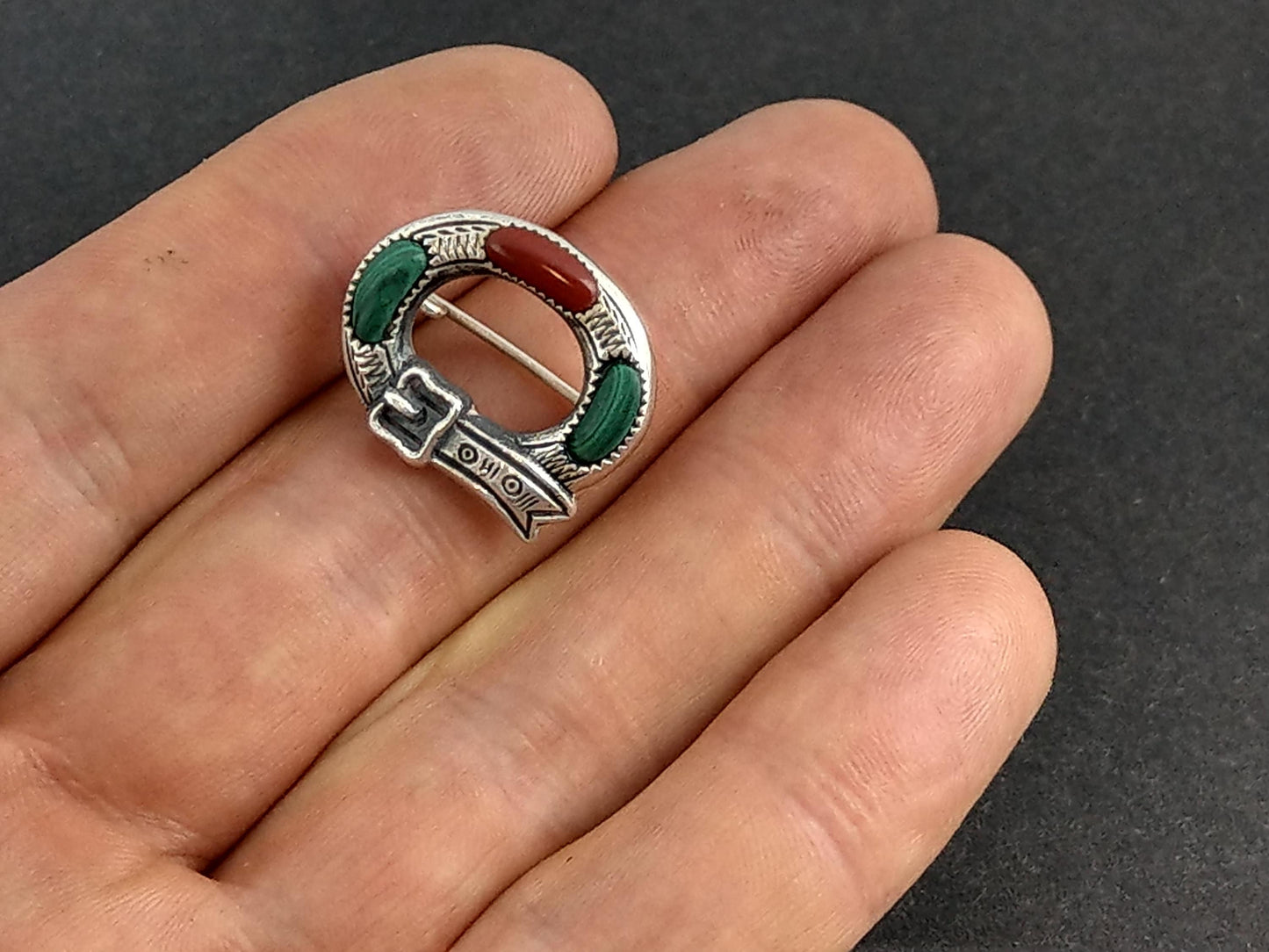 Silver Scottish brooch Belt buckle with agate and malachite