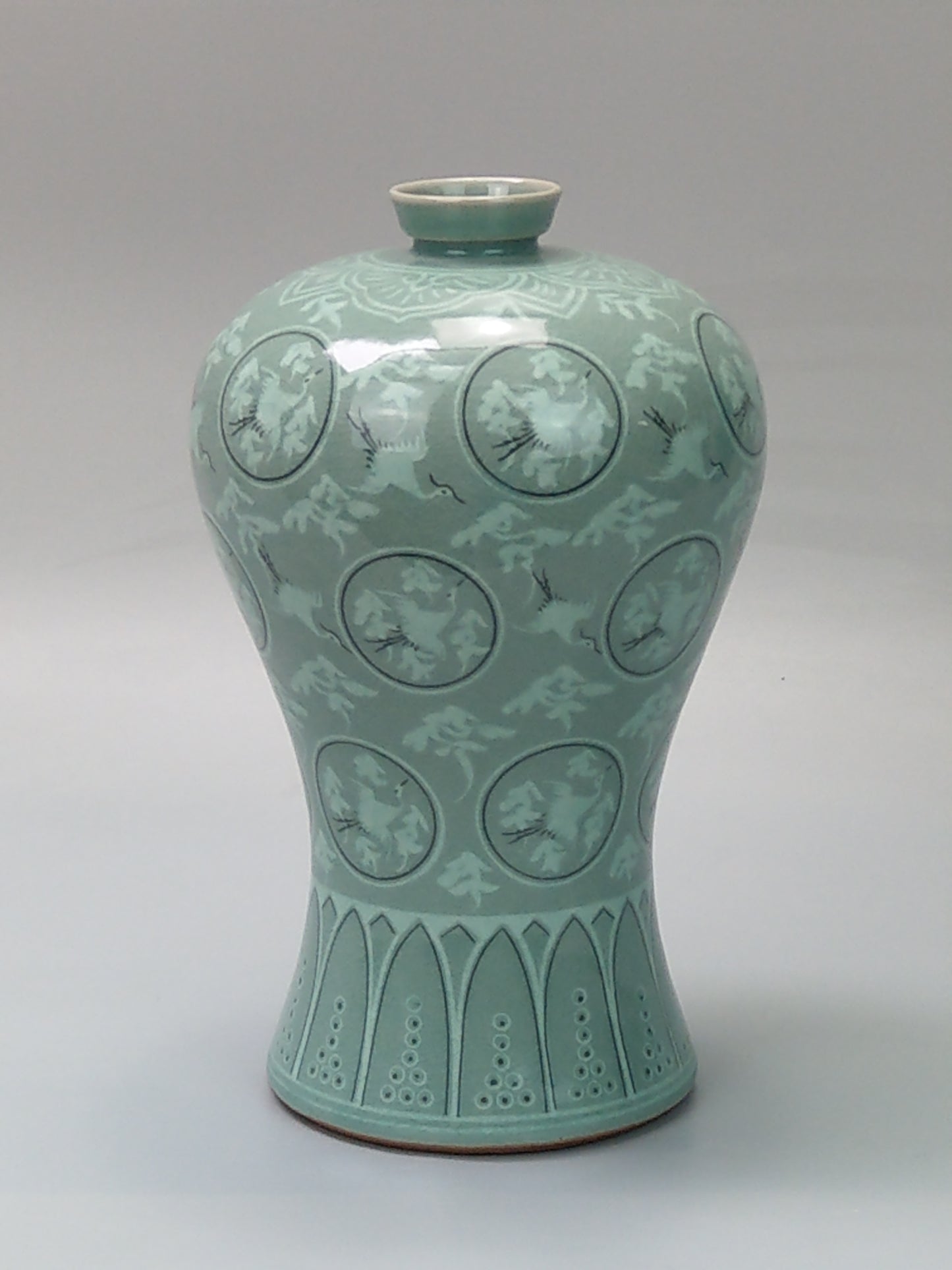 Large Korean Celadon Meiping Vase with Cranes 20th century