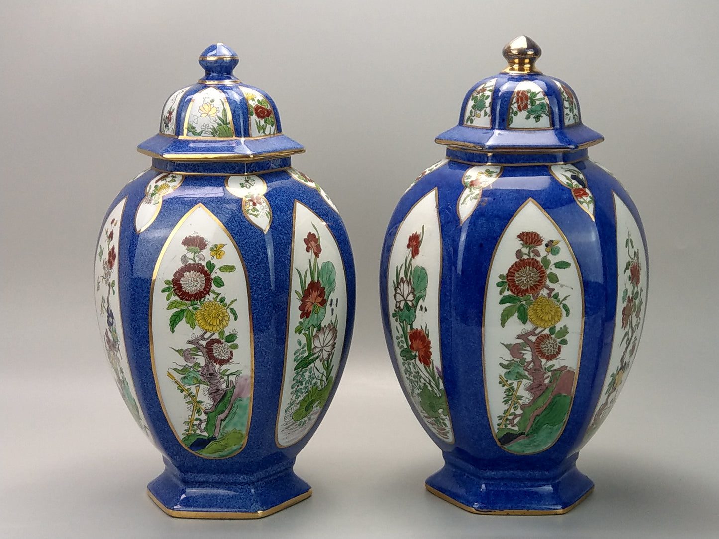 Large Temple Jars Kang Hsi Wilton Wear Harley Jones Blue with Famille Verte design