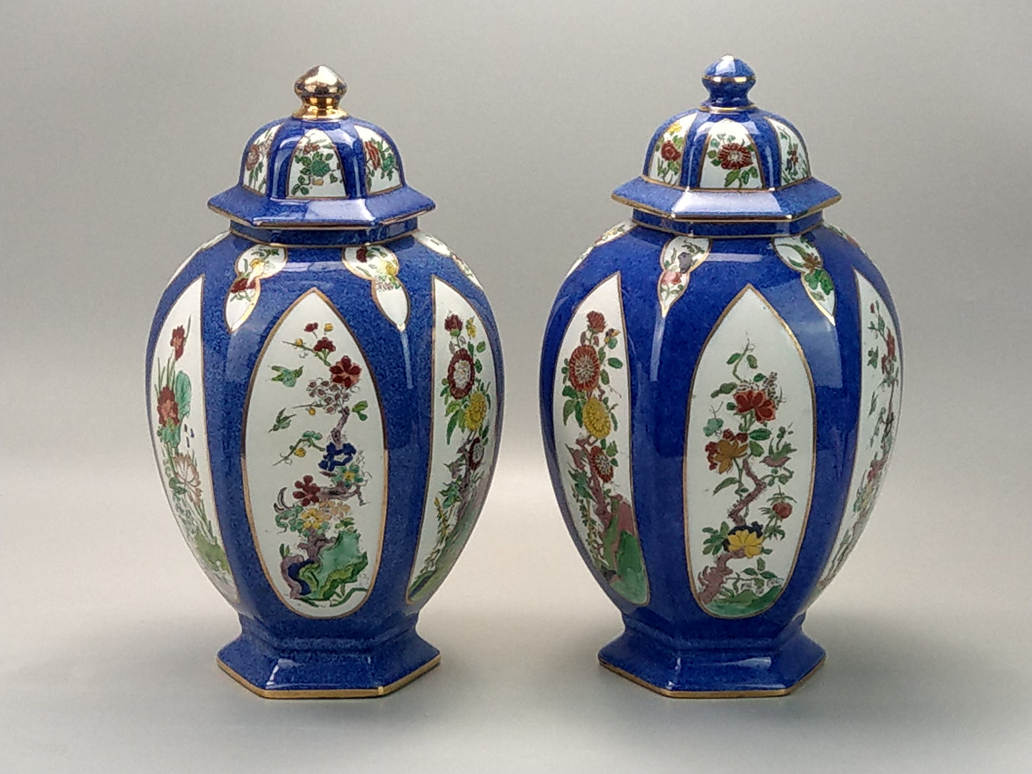 Large Temple Jars Kang Hsi Wilton Wear Harley Jones Blue with Famille Verte design