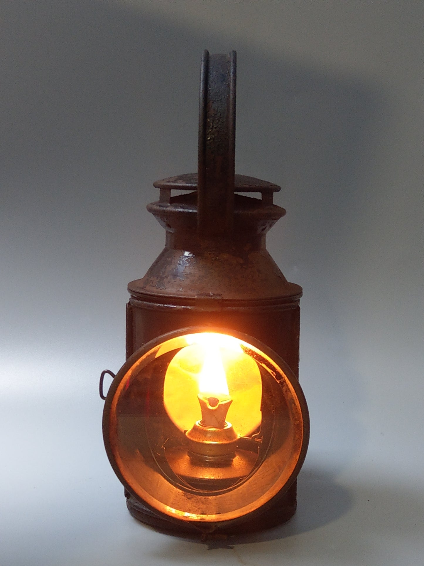 British Railway Midlands Signal Oil Lamp with 3 Glass Aspects