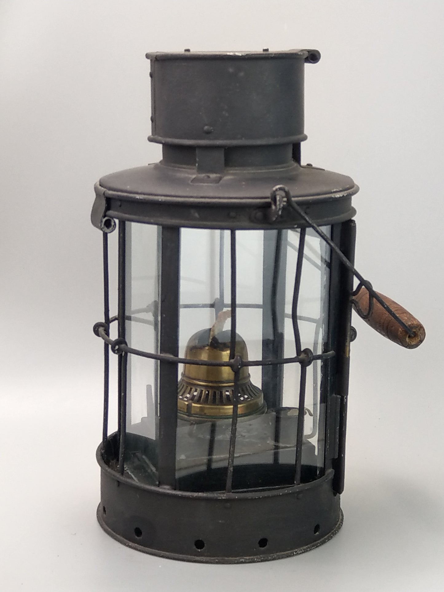 War World Trench Paraffin Lamp