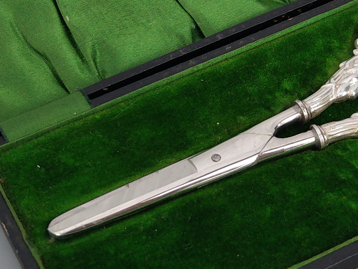 Silver Grape Scissors by Levi & Salaman 1907 with original case