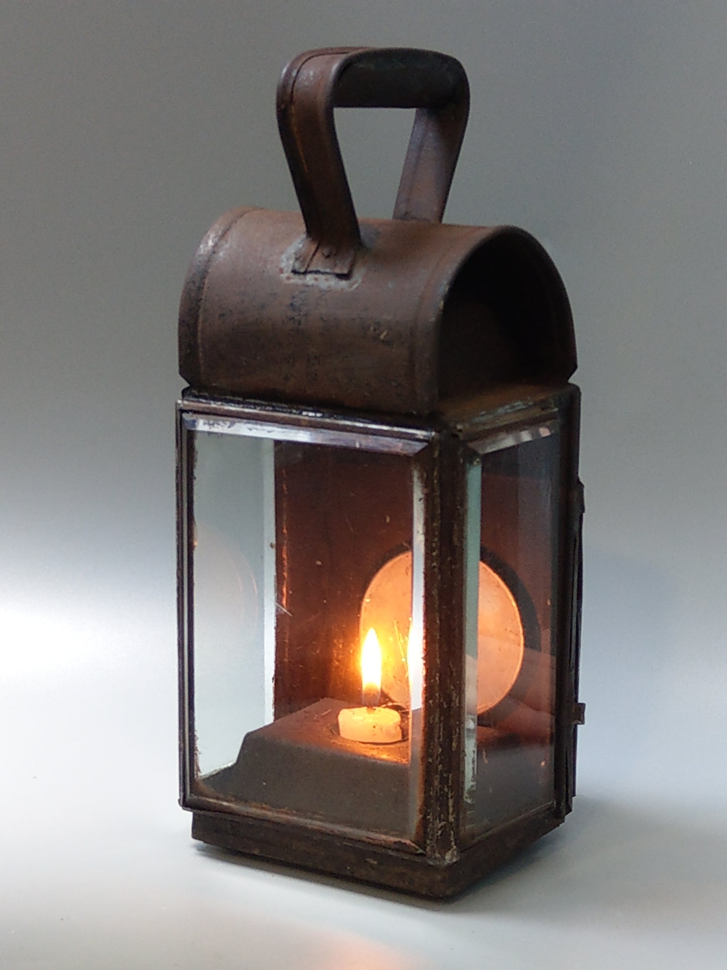 Victorian Railway Carriage oil Lamp with bevelled glass panels