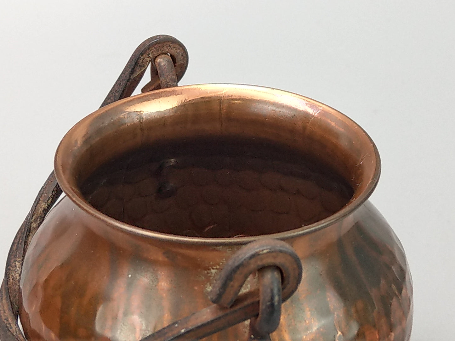 Small cauldron hammered copper with twisted wrought iron handle