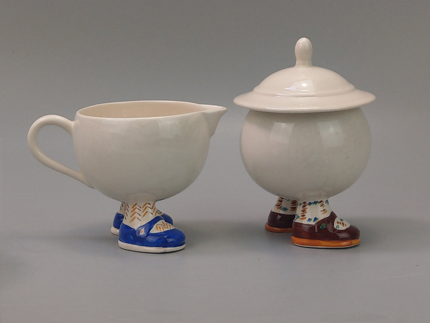 Carlton Ware Tea Set Walking Ware with Salt and Pepper Shakers