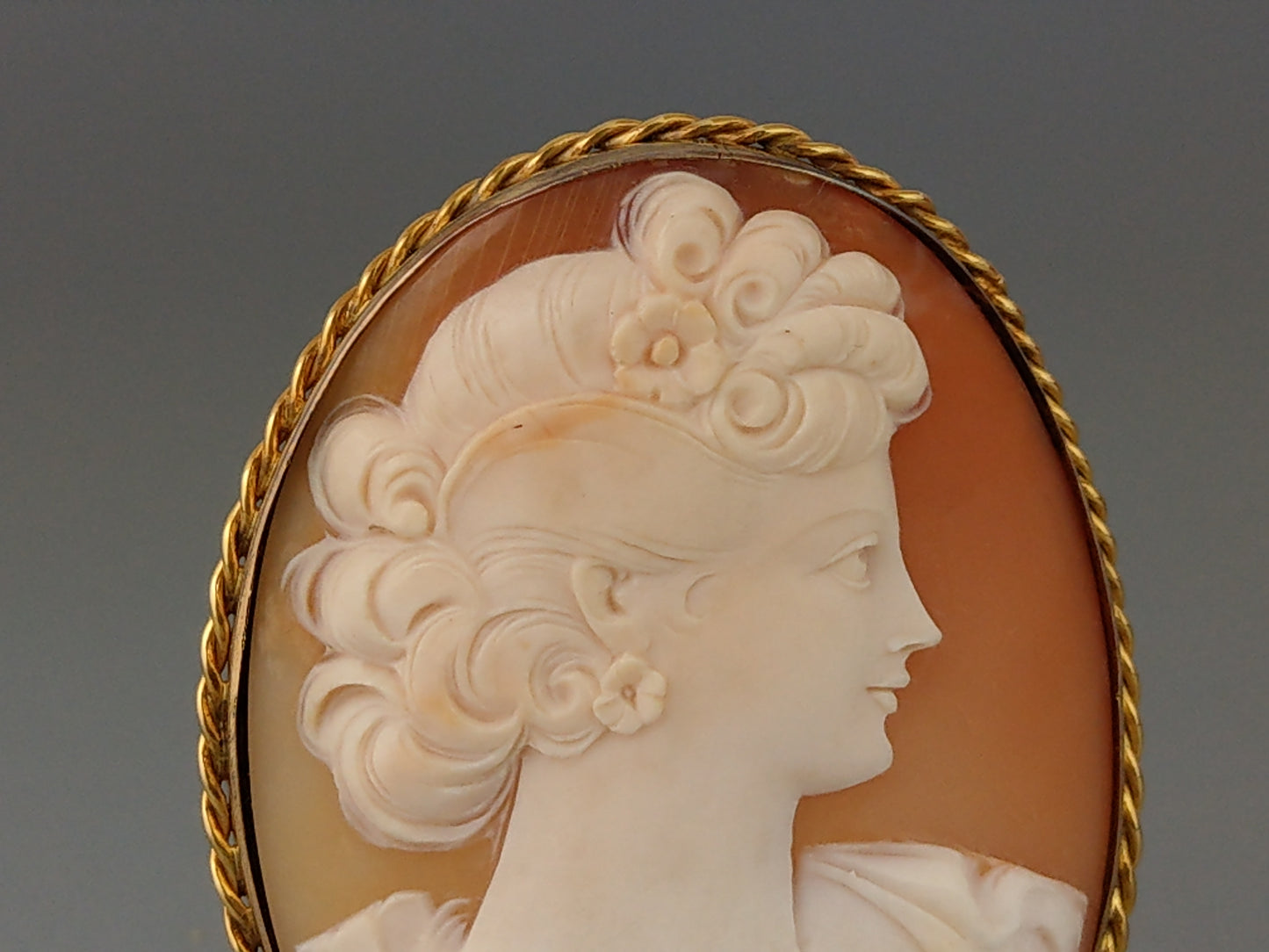 Victorian Large Shell Cameo Brooch set in rolled gold