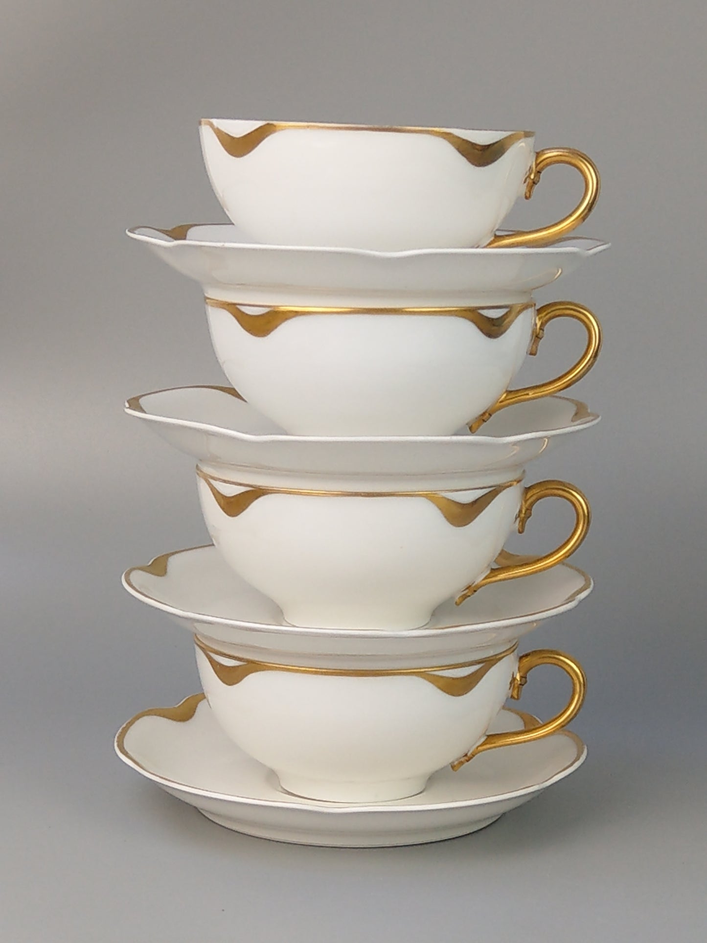 White & Gold Limoges Coffee pot with cups by Haviland