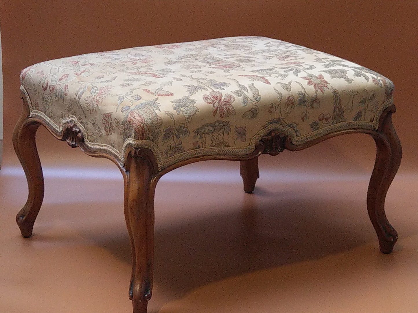 Antique Large Ottoman with Carved Walnut on Cabriole Legs and Needlework by Lady Byron