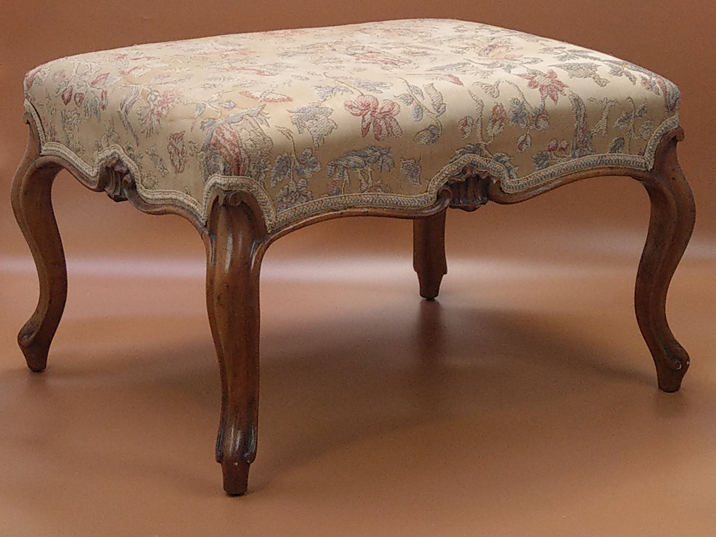 Antique Large Ottoman with Carved Walnut on Cabriole Legs and Needlework by Lady Byron