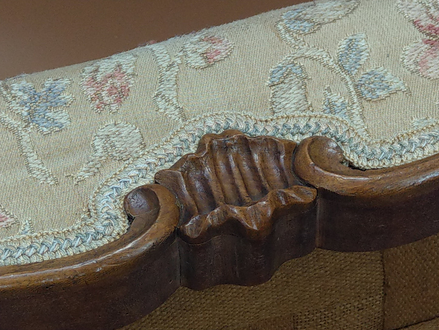 Antique Large Ottoman with Carved Walnut on Cabriole Legs and Needlework by Lady Byron