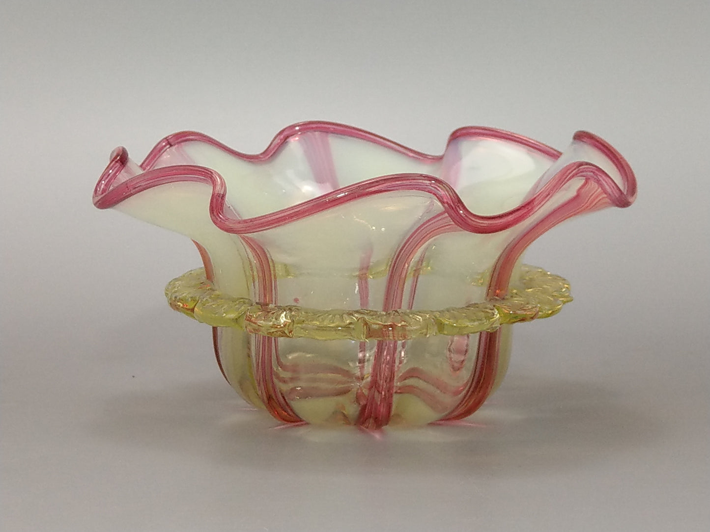 Stourbridge Vaseline and Cranberry Candystripe Glass Bowl