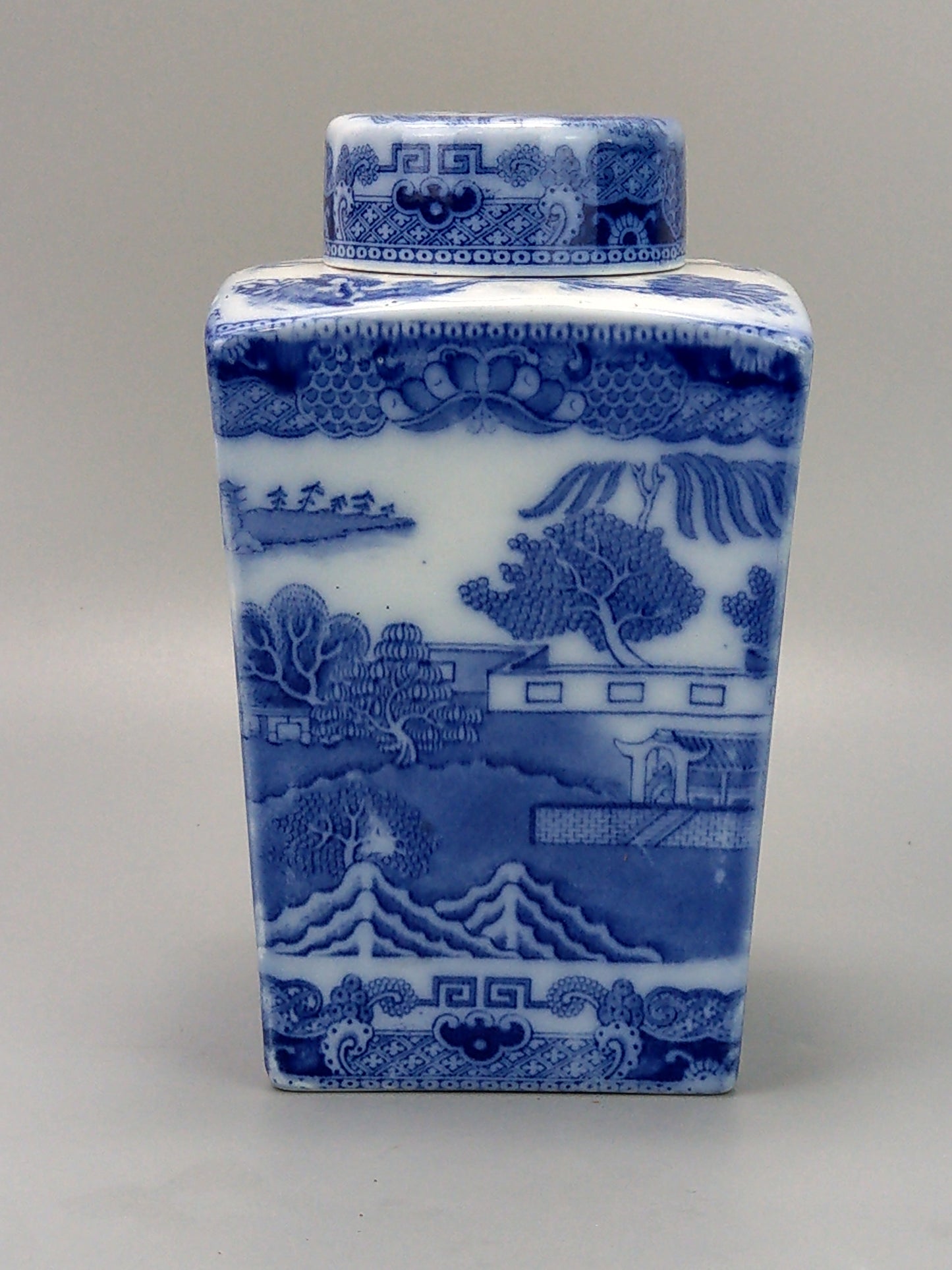 Blue Willow Porcelain Tea Caddy Ringtons