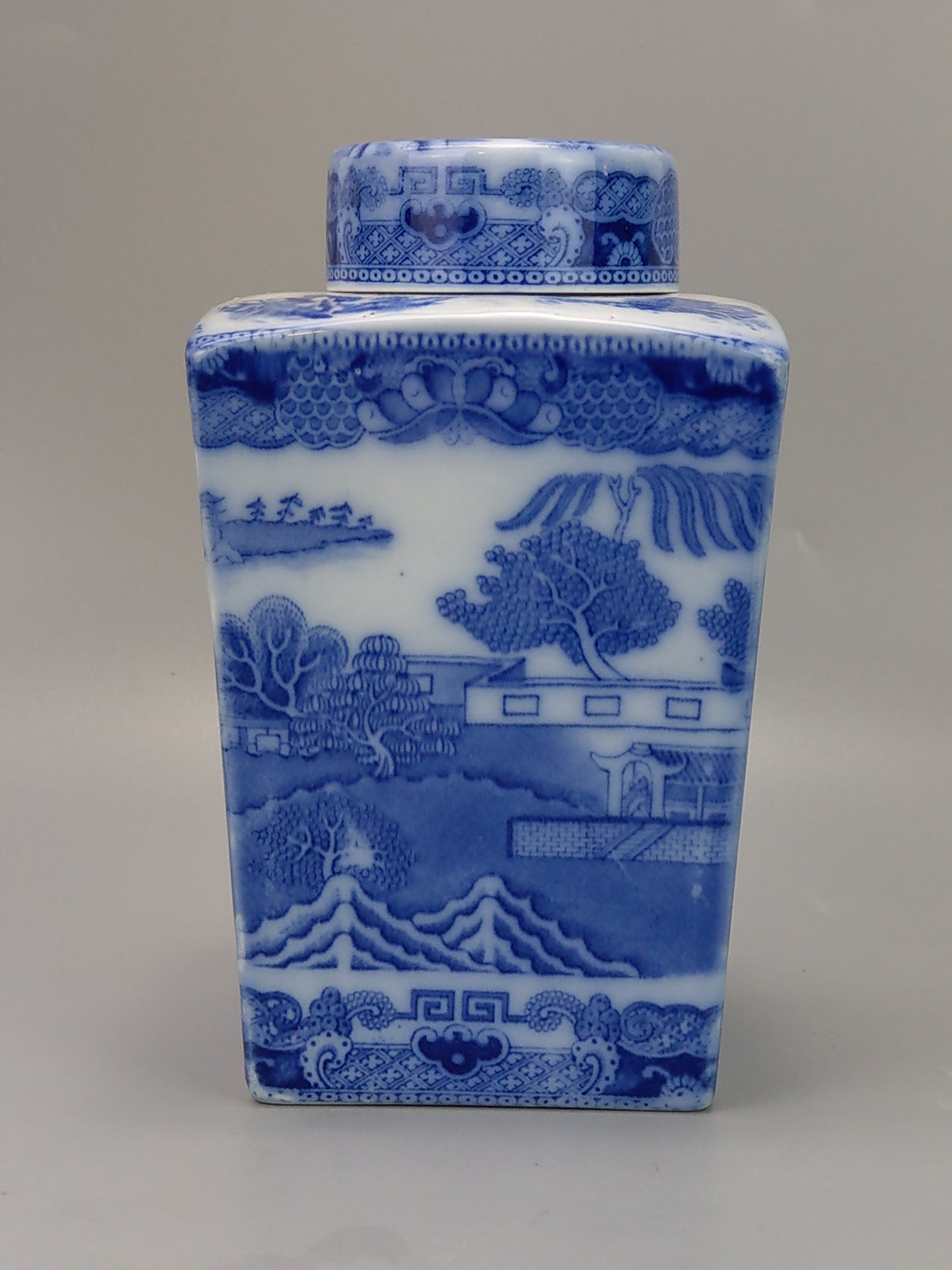 Blue Willow Porcelain Tea Caddy Ringtons