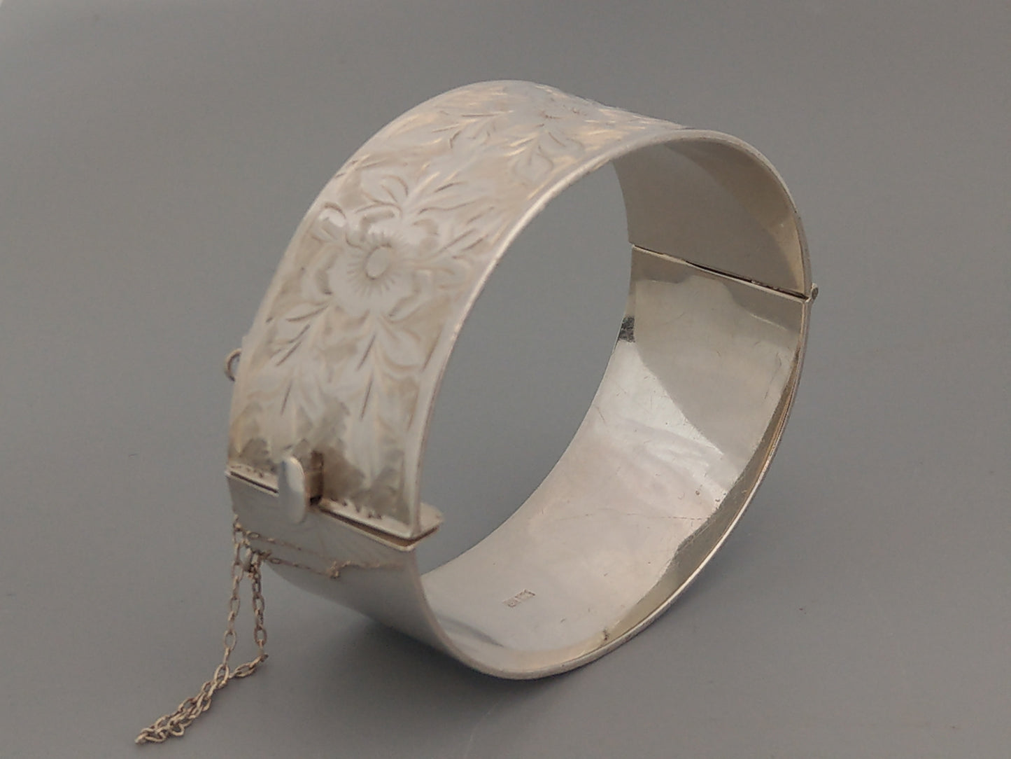 Sterling Silver Thick Bangle with etched flowers by Bracelon 60s