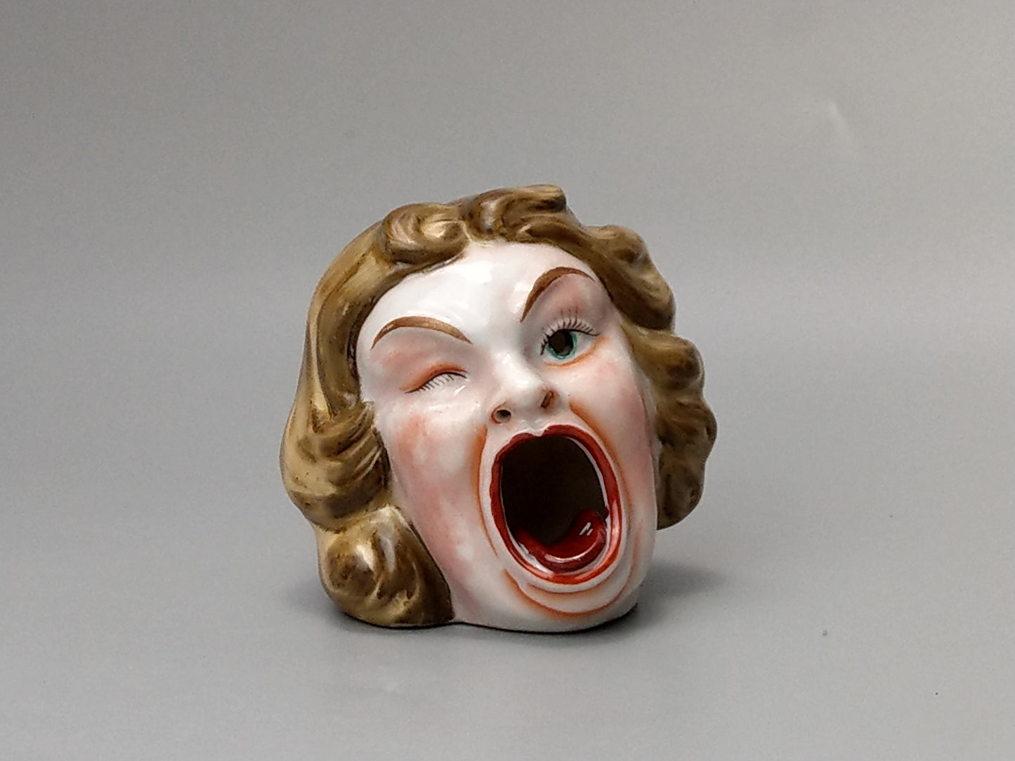 Smoking Head Ashtray Screaming Girl Japanese Novelty Ashtray, Occupied Japan