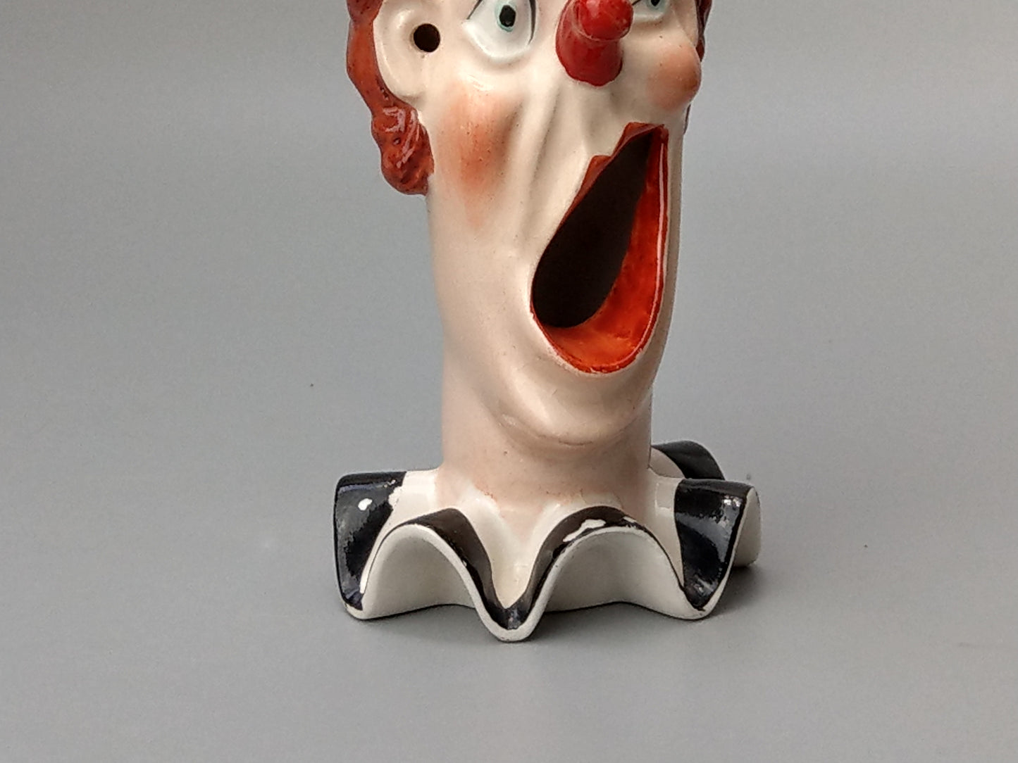 Smoking Head Ashtray Clown Black Ruff in Schäfer Vater Style