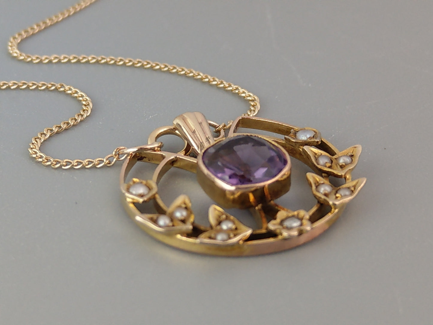 Art Nouveau Amethyst and split pearls openwork Pendant necklace set in 9ct gold