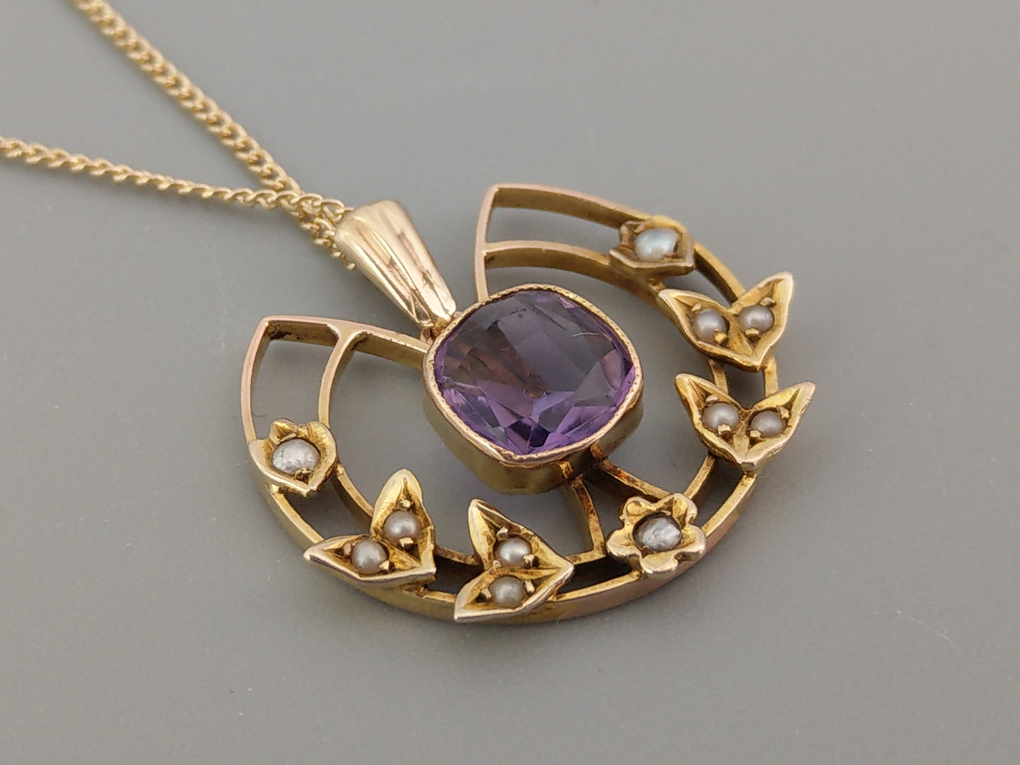 Art Nouveau Amethyst and split pearls openwork Pendant necklace set in 9ct gold