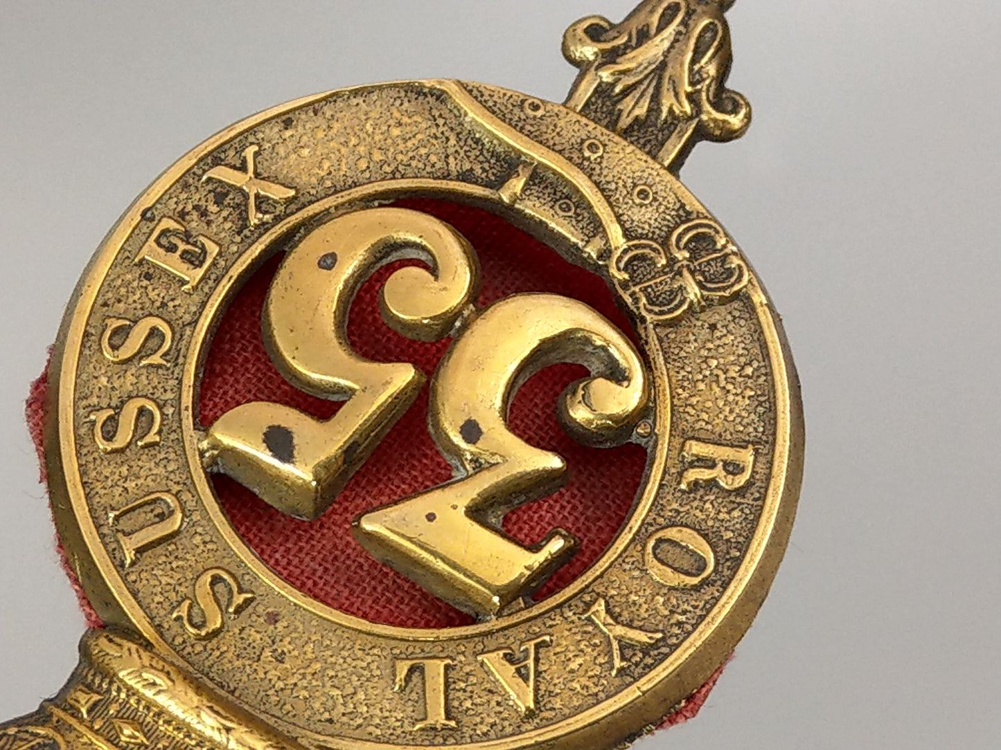 35th Royal Sussex Regiment of Foot Victorian Glengarry Cap Badge