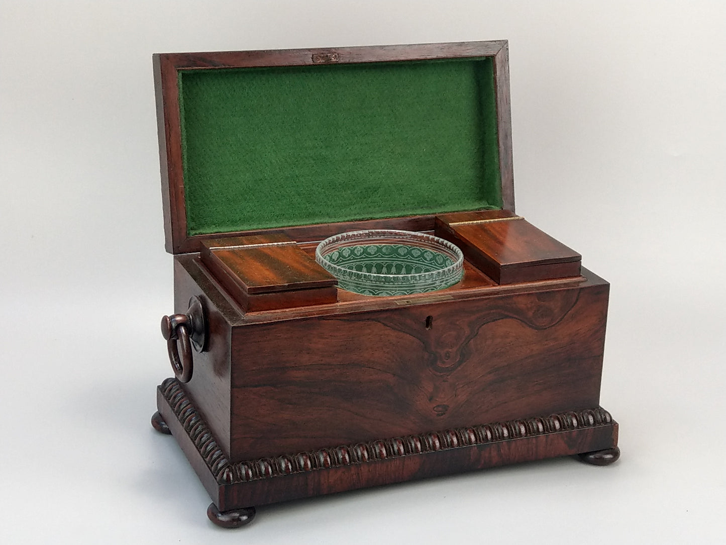 Large Victorian rosewood tea caddy chest with handles