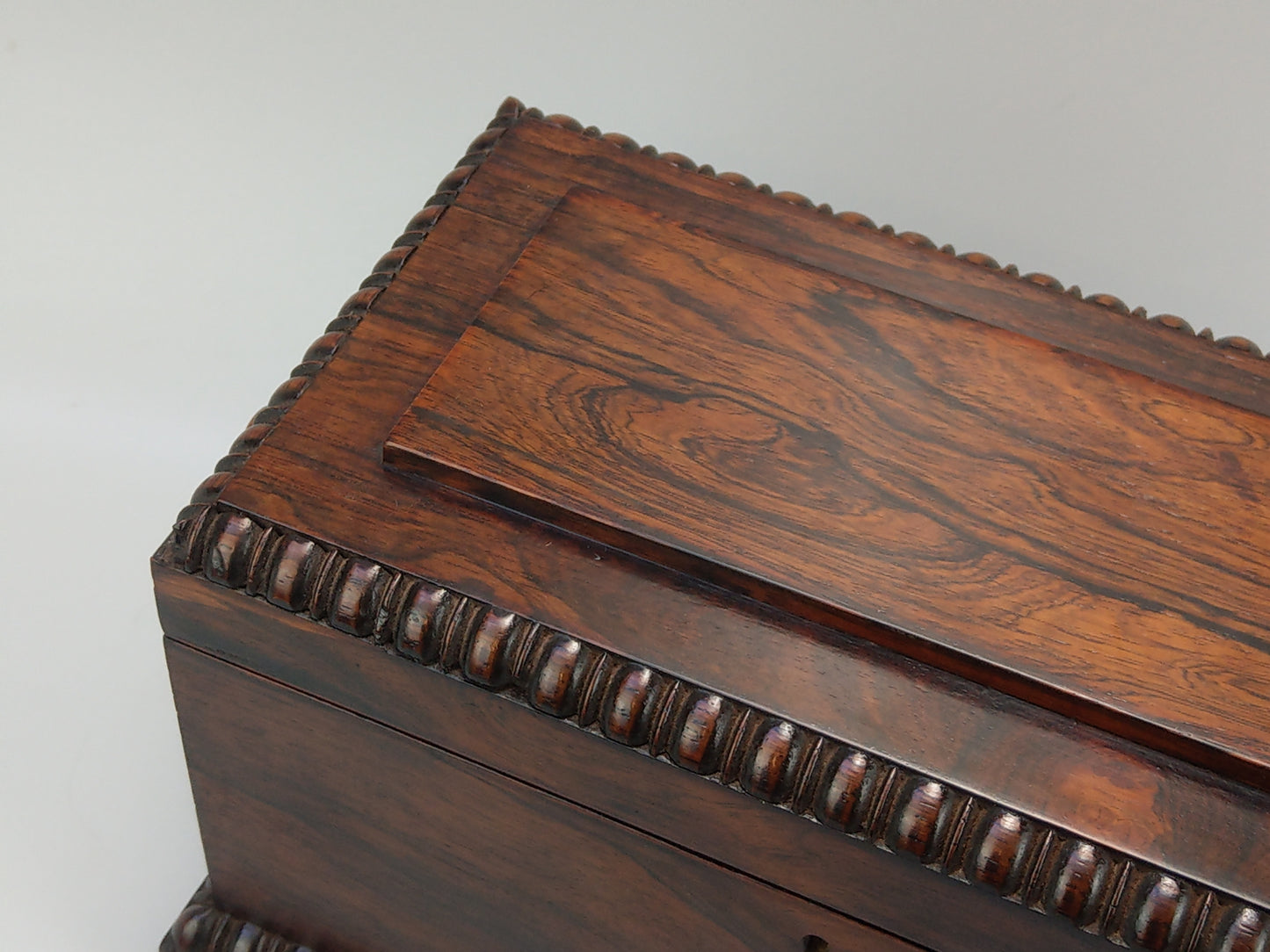 Large Victorian rosewood tea caddy chest with handles