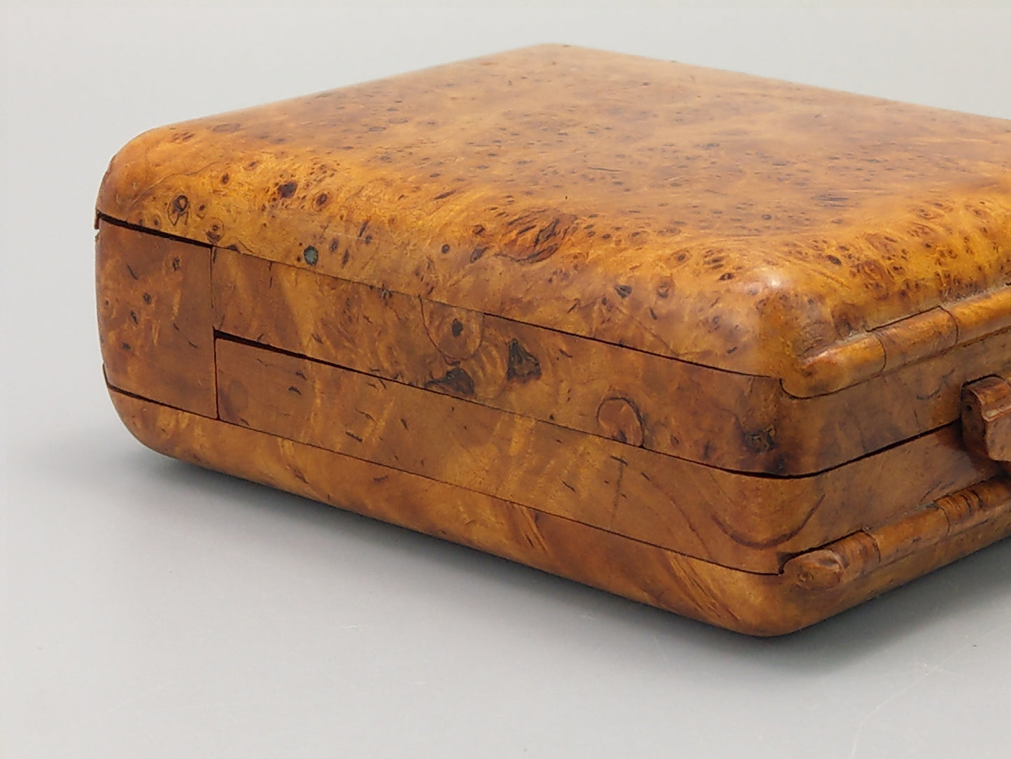 Karelian Birch Large 4 section cigarette box with match holder