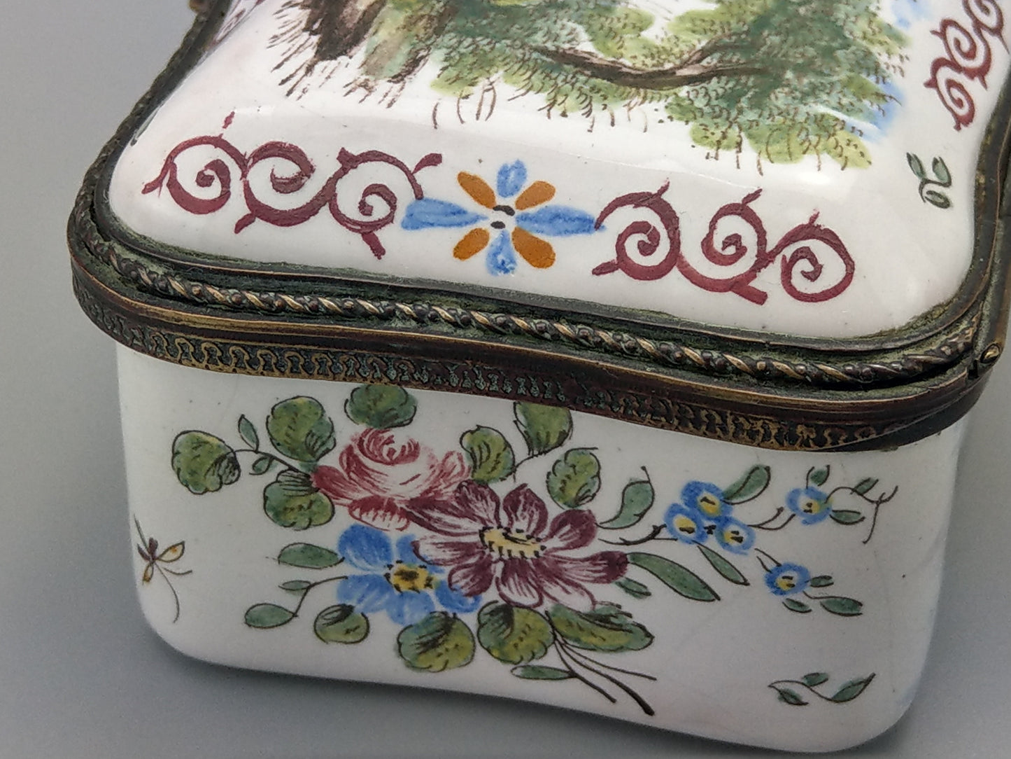 Antique French faience trinket box painted romantic scene c1780