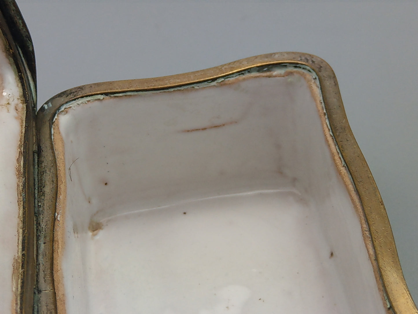 Antique French faience trinket box painted romantic scene c1780