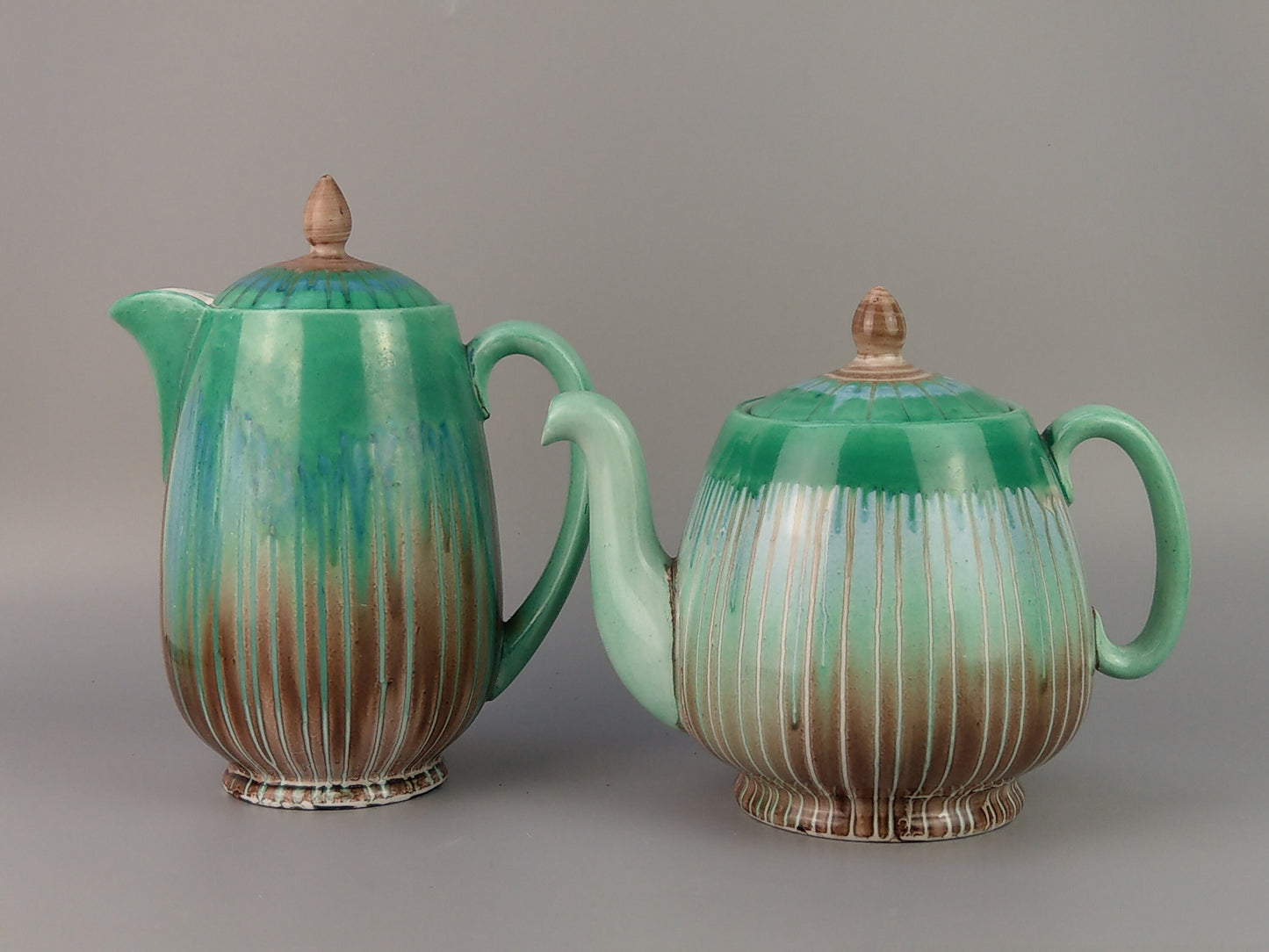 Mint green Coffee pot drip glaze by Shelley Harmony ware pattern 8829