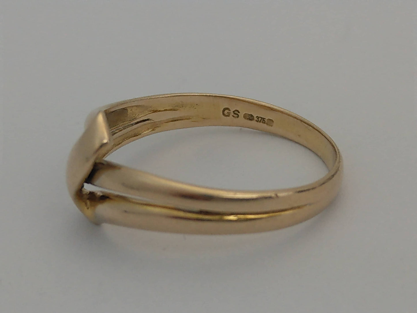 Vintage 9ct Gold Ring Knot Over Loop by George Stockwell